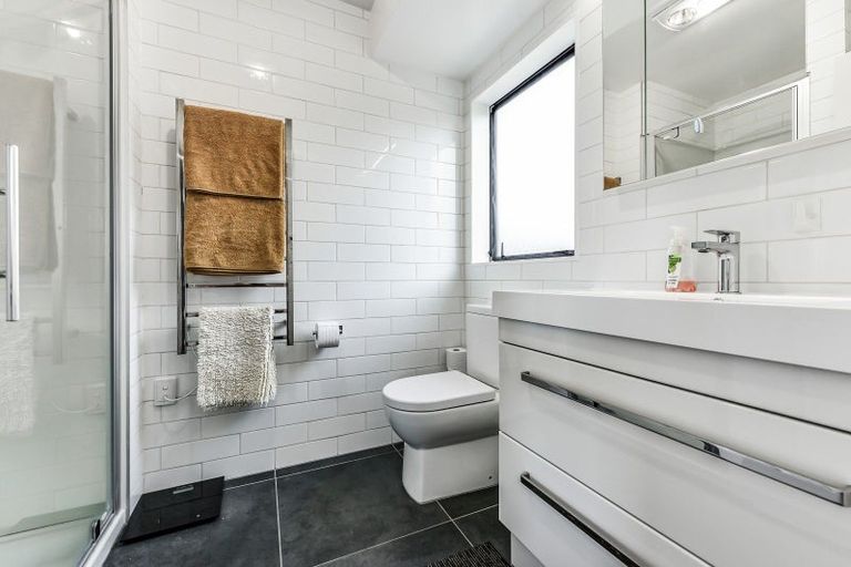 Photo of property in 77 Discovery Drive, Flagstaff, Hamilton, 3210