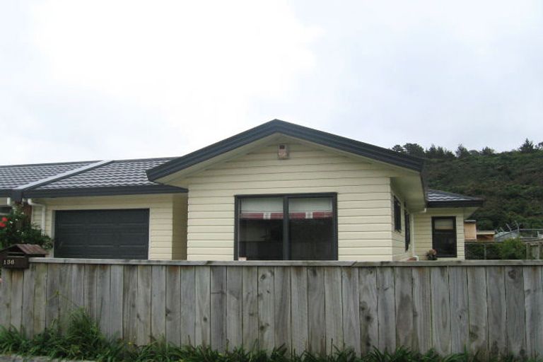 Photo of property in 136 Stokes Valley Road, Stokes Valley, Lower Hutt, 5019