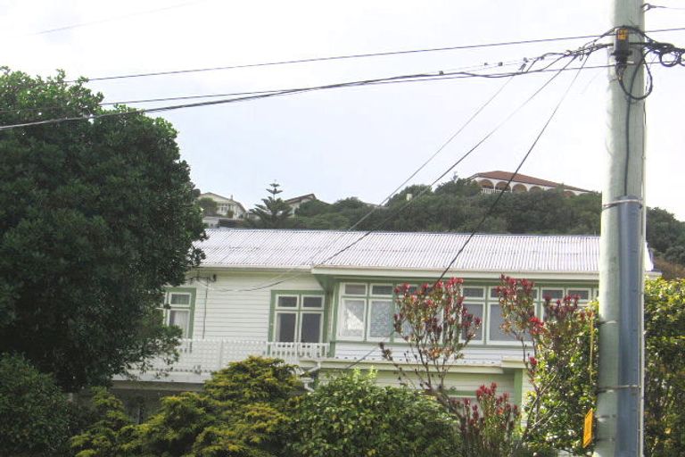 Photo of property in 122 Darlington Road, Miramar, Wellington, 6022