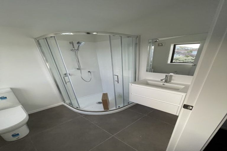 Photo of property in 145e The Parade, Island Bay, Wellington, 6023