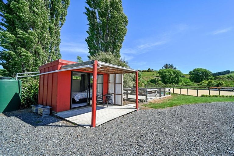 Photo of property in 2080 Elsthorpe Road, Elsthorpe, Havelock North, 4295