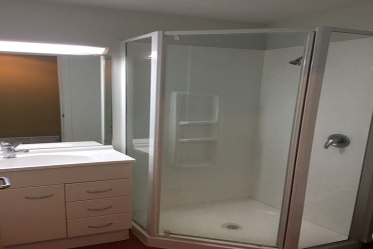 Photo of property in Orange Apartments/victoria Centr, 211/169 The Terrace, Wellington Central, Wellington, 6011