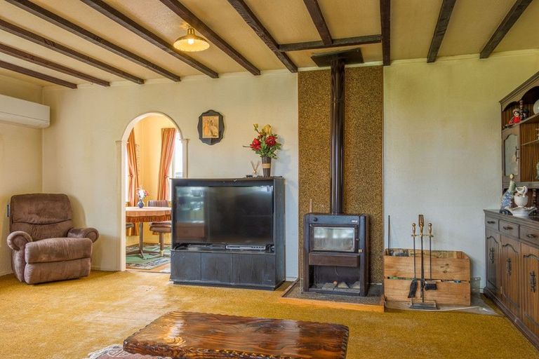 Photo of property in 19 Kauri Street, Edgecumbe, 3120