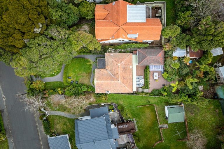 Photo of property in 62 Homewood Avenue, Karori, Wellington, 6012