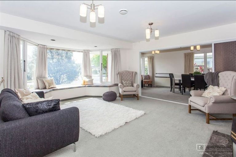 Photo of property in 42 Grahams Road, Ilam, Christchurch, 8041