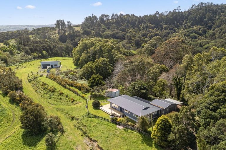 Photo of property in 250 Settlement Road, Papakura, 2110