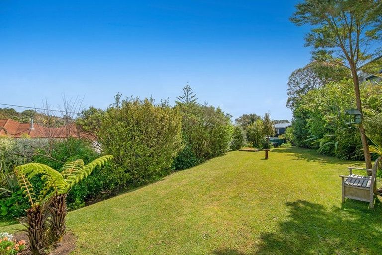Photo of property in 47 Duncansby Road, Stanmore Bay, Whangaparaoa, 0932