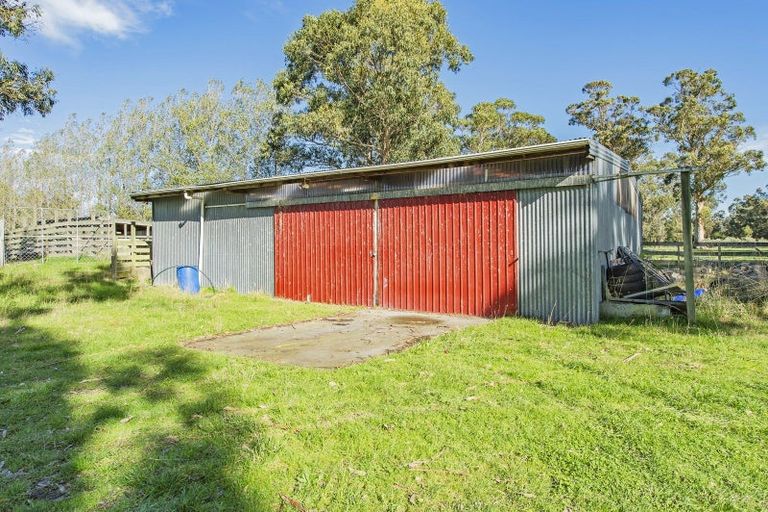 Photo of property in 14 Bealey Road, Leeston, 7683
