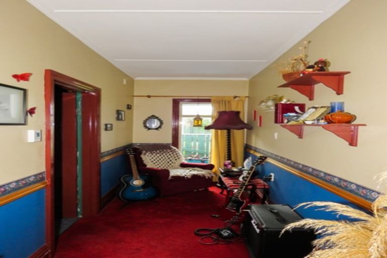 Photo of property in 8 Watson Street, Westport, 7825