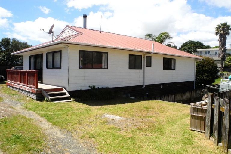 Photo of property in 20 Kaka Street, Ahipara, Kaitaia, 0481