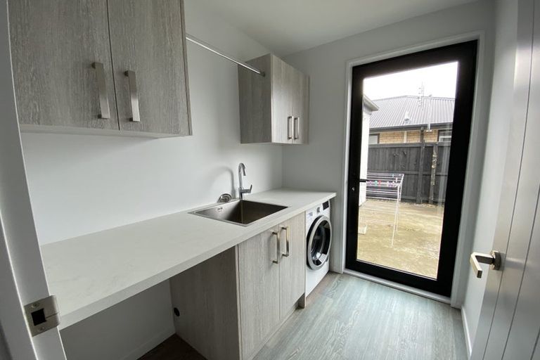 Photo of property in 12 Northmoor Boulevard, Rolleston, 7615