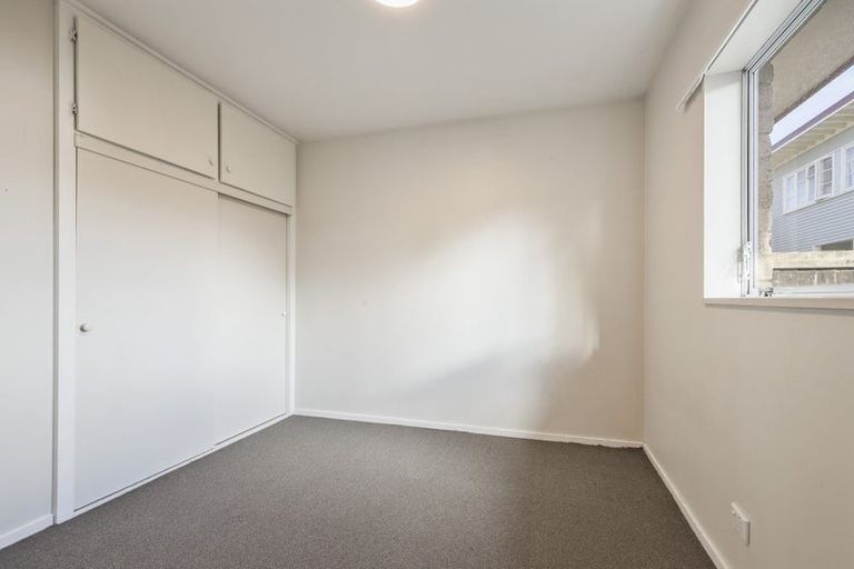 Photo of property in 30a Hooker Avenue, Bryndwr, Christchurch, 8053