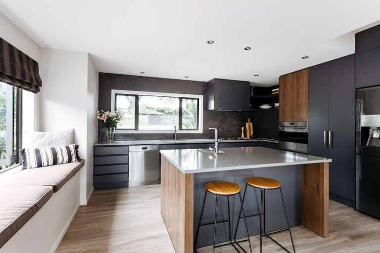 Photo of property in 51 Castlewold Drive, Bethlehem, Tauranga, 3110