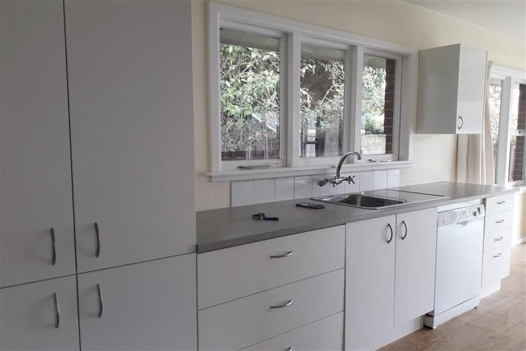 Photo of property in 14 Opal Place, Casebrook, Christchurch, 8051