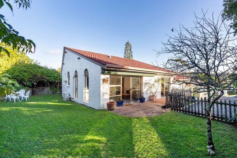 Photo of property in 2/47 Stredwick Drive, Torbay, Auckland, 0630