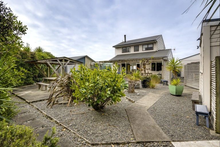 Photo of property in 163 Whirinaki Road, Eskdale, Napier, 4182