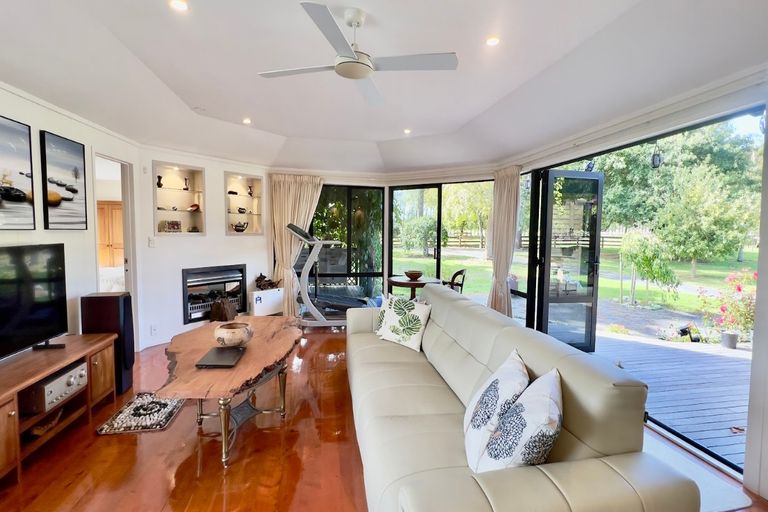 Photo of property in 172 Ellett Road, Karaka, Papakura, 2580