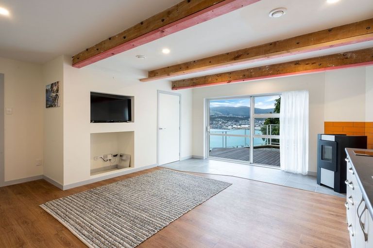 Photo of property in 64 Doon Street, Vauxhall, Dunedin, 9013