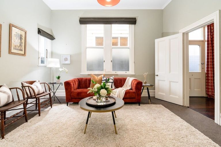 Photo of property in 19 Roy Street, Newtown, Wellington, 6021