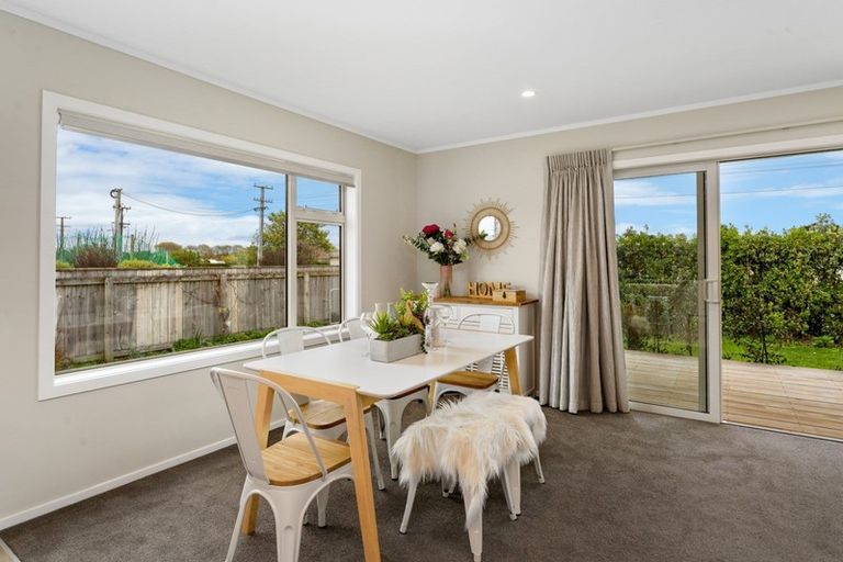 Photo of property in 211 Rangiuru Road, Otaki, 5512