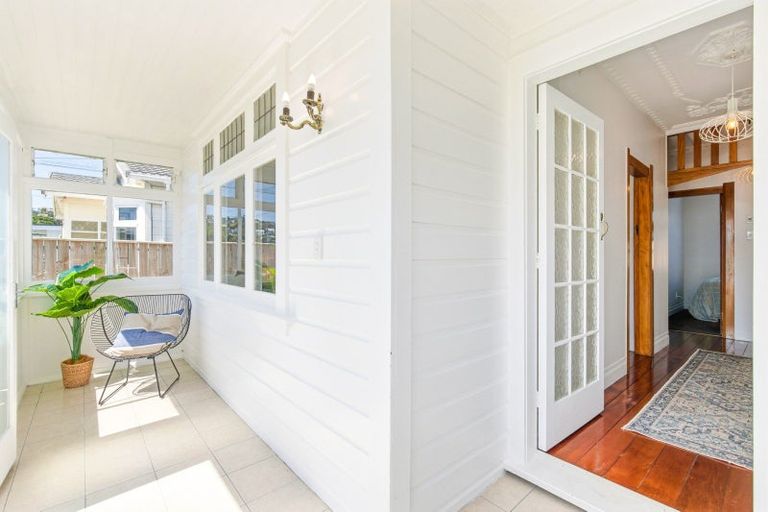 Photo of property in 26 Byron Street, Miramar, Wellington, 6022