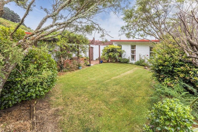 Photo of property in 8 Downing Street, Crofton Downs, Wellington, 6035