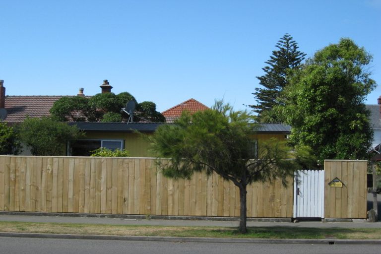 Photo of property in 2/91 Nayland Street, Sumner, Christchurch, 8081