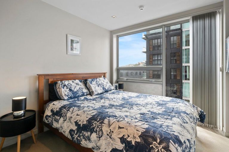 Photo of property in Monument Apartments, 6i/245 Wakefield Street, Te Aro, Wellington, 6011