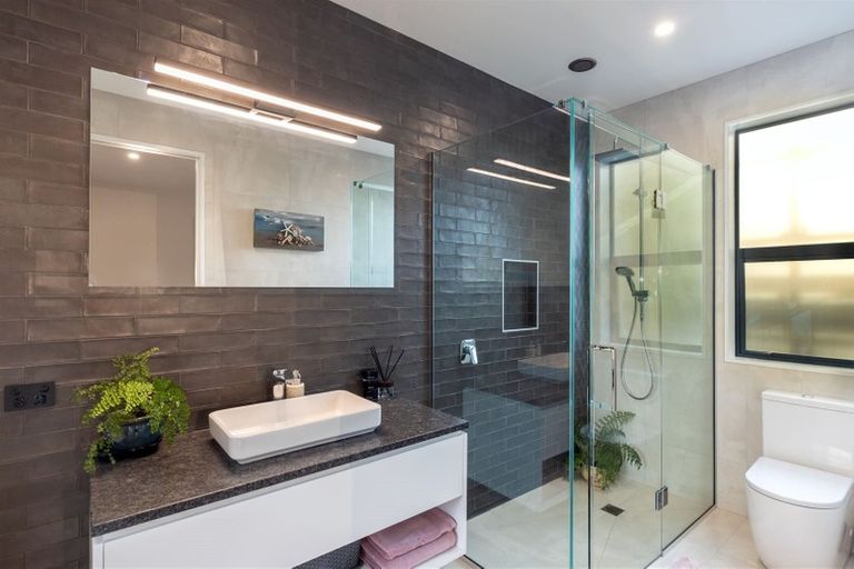 Photo of property in 83 The Esplanade, Pegasus, 7612