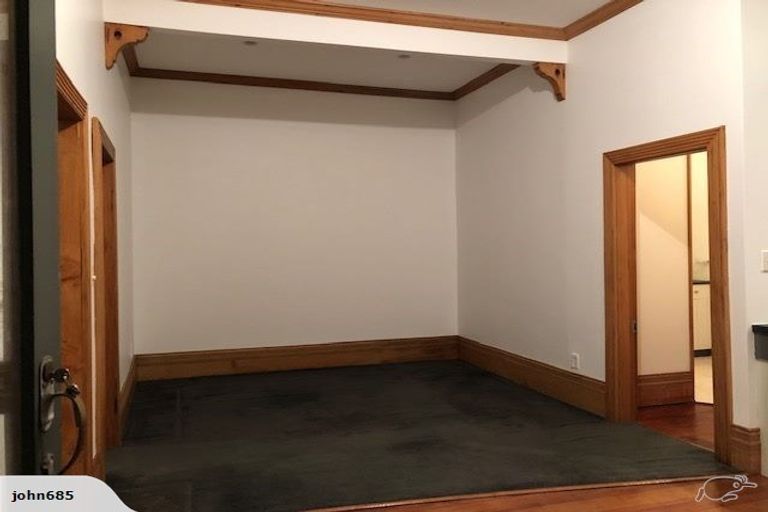 Photo of property in 4/10 Hobson Crescent, Thorndon, Wellington, 6011