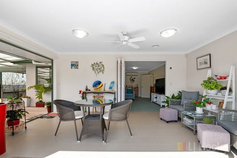 Photo of property in 18 Hamon Place, Pukehangi, Rotorua, 3015