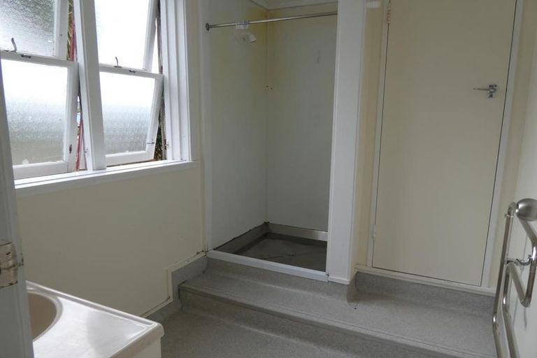 Photo of property in 3a Boyd Terrace, Newtown, Wellington, 6021