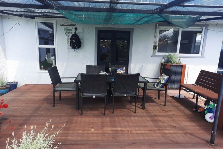 Photo of property in 8 Oban Place, Awapuni, Palmerston North, 4412