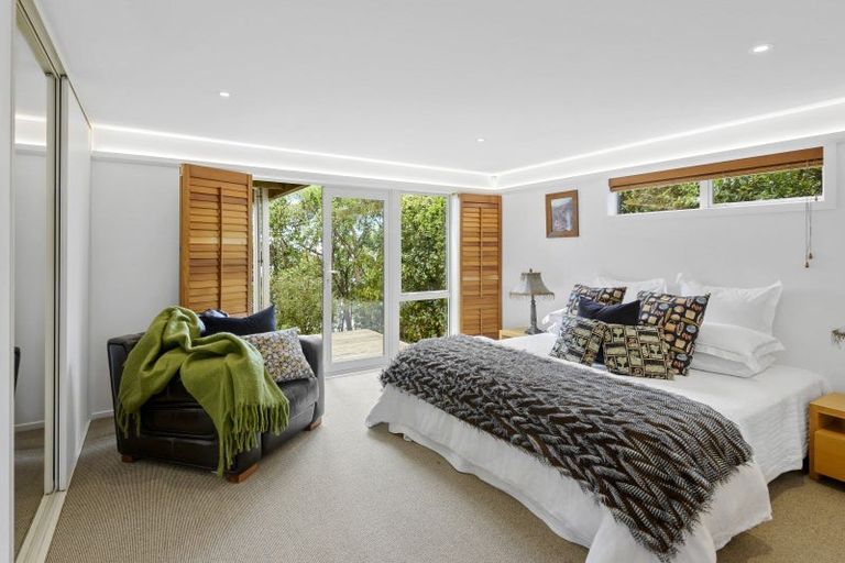 Photo of property in 9 Aranoni Track, Clifton, Christchurch, 8081