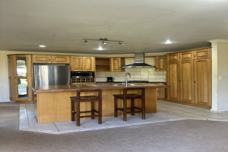 Photo of property in 49 Lilybank Crescent, East Tamaki, Auckland, 2013