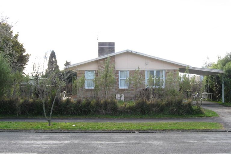 Photo of property in 11 Barrie Crescent, Silverdale, Hamilton, 3216