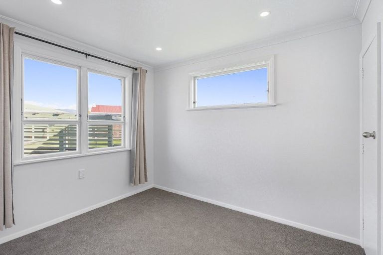 Photo of property in 4 Ross Street, Levin, 5510