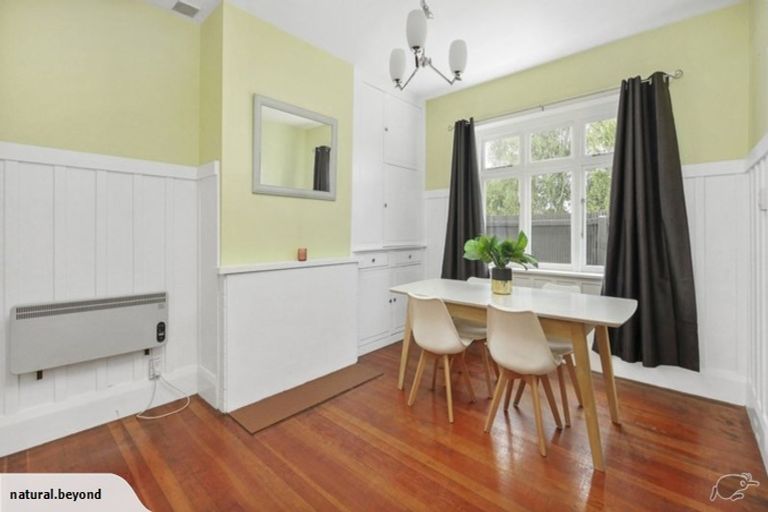 Photo of property in 1/19 Hills Road, Edgeware, Christchurch, 8013