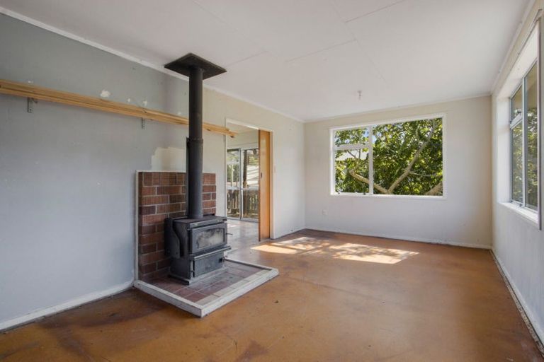 Photo of property in 16 Savage Road, Waihi, 3610