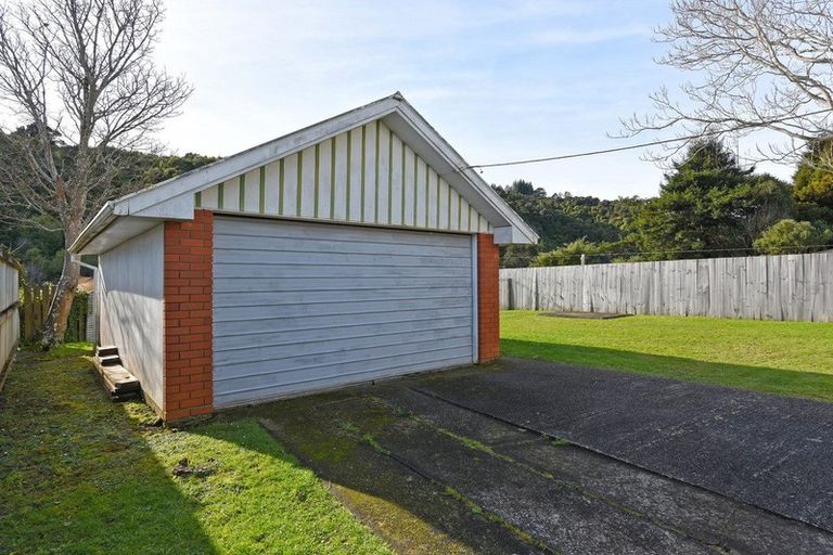 Photo of property in 89 Plateau Road, Te Marua, Upper Hutt, 5018