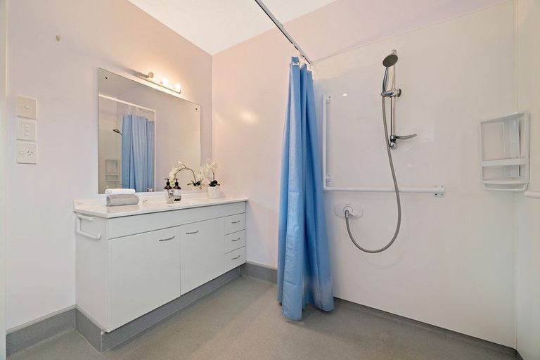 Photo of property in 1 Harper Place, Lake Coleridge, 7572