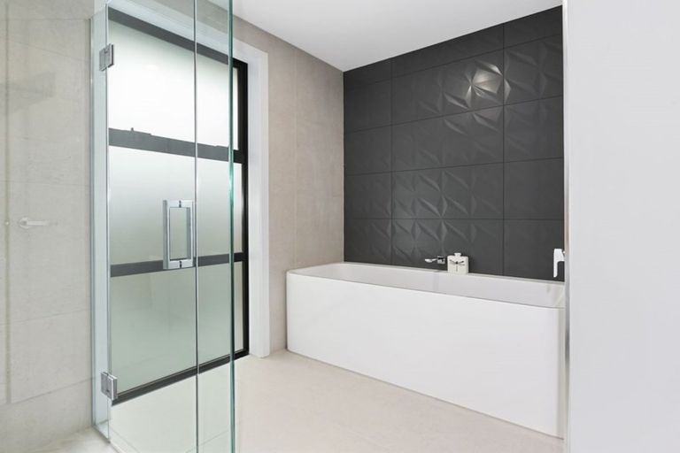 Photo of property in 11 Abbeyfield Close, Abbotsford, Dunedin, 9018