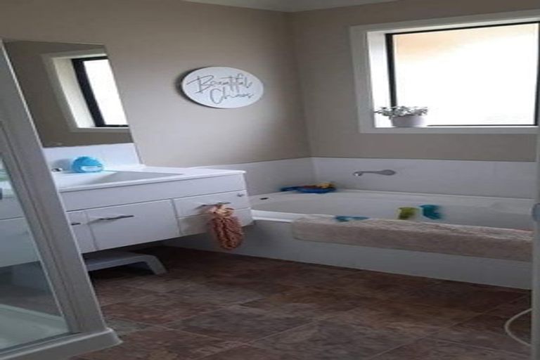 Photo of property in 47 Mandeno Street, Te Awamutu, 3800