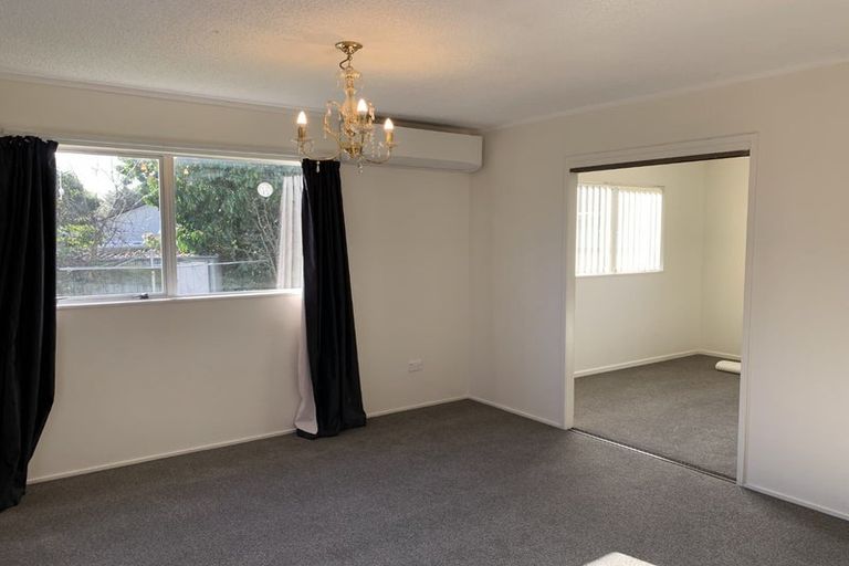 Photo of property in 57 Ruapehu Street, Paraparaumu, 5032