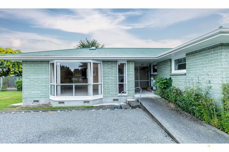 Photo of property in 32 Campbell Street, Geraldine, 7930