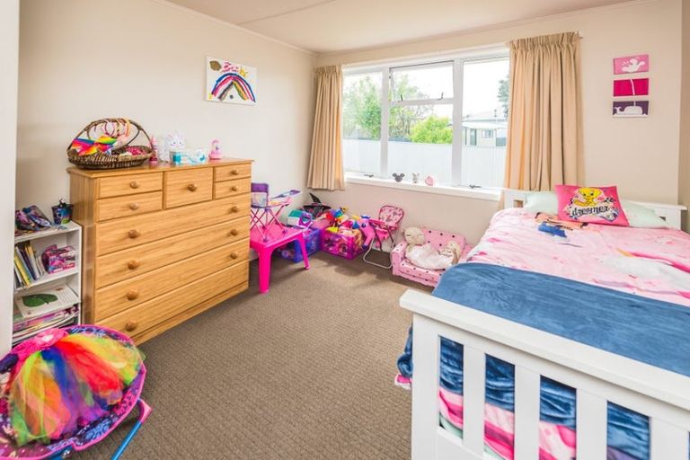 Photo of property in 12 Bignell Street, Gonville, Whanganui, 4501