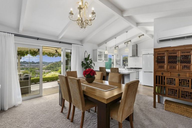 Photo of property in 21 Broadwater Close, Pyes Pa, Tauranga, 3112