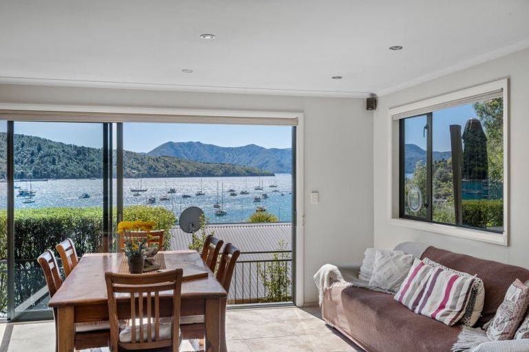 Photo of property in 354b Waikawa Road, Waikawa, Picton, 7220