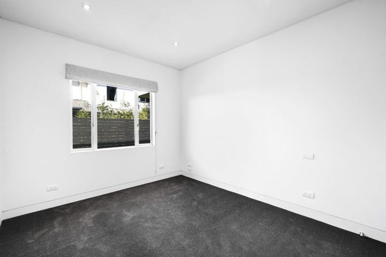Photo of property in 18 Minchin Crescent, St Andrews, Hamilton, 3200