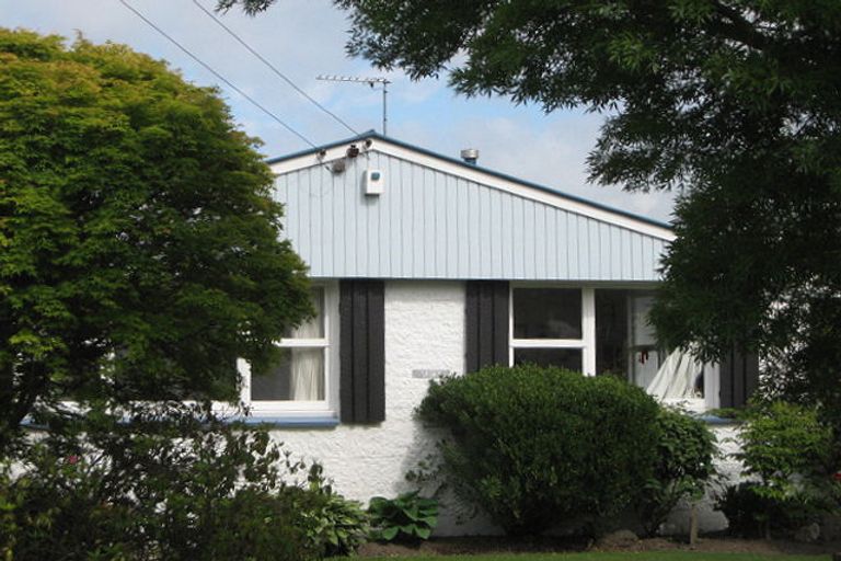 Photo of property in 241 Grimseys Road, Redwood, Christchurch, 8051